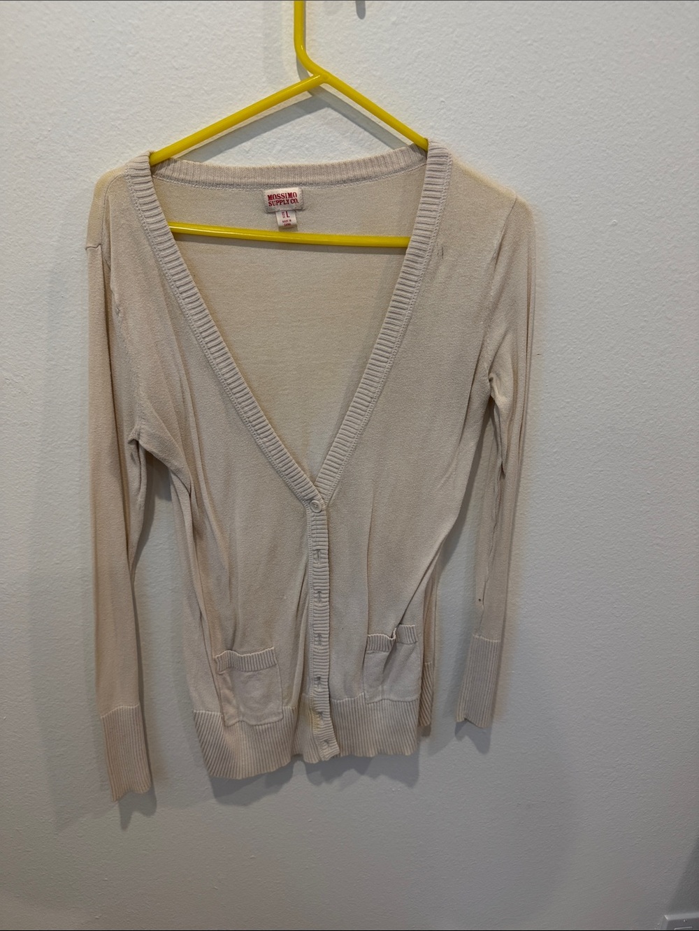 Mossimo Supply Co. Cream V-Neck Button-Front Cardigan